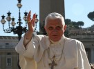 Pope Benedict XVI calls for peace in the Middle East