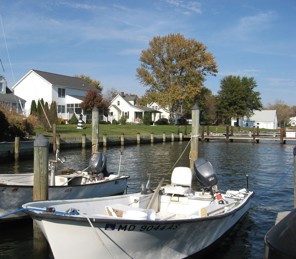 BROOMES ISLAND, MD - NOVEMBER 10: Some Broomes Island homes, such as these that back up to Island Creek, feature direct access to the water. (Photo by Jim Brocker) ** ONE TIME USE ONLY, USE WITH REAL ESTATE FEATURE ONLY**