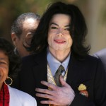 Michael Jackson leaves the Santa Barbara County Courthouse on May 25, 2005
