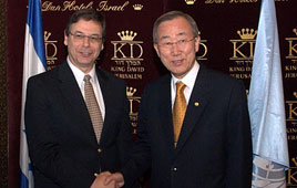 Deputy FM Ayalon and UN Secretary General Ban Ki-moon in Jerusalem (Photo: Avi Hayun)