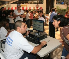 Trámites en los centros comerciales