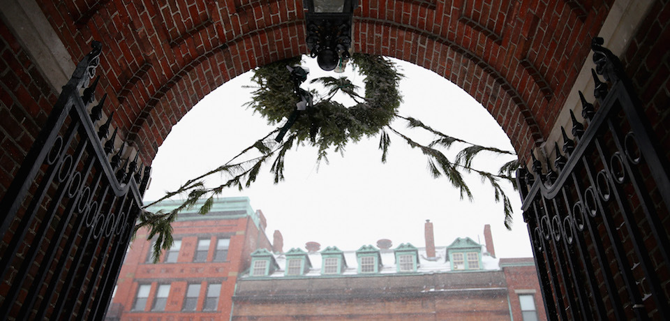 CAMBRIDGE, MA - JANUARY 27: Snow falls in Harvard Yard on January 27, 2015 in Cambridge, Massachusetts. Boston, and much of the Northeast, is being hit with heavy snow from Winter Storm Juno. (Photo by Maddie Meyer/Getty Images)