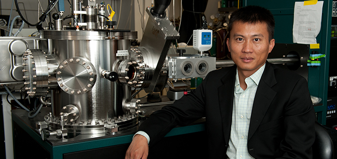 Associate Professor Yi Cui in his lab. Photo: Steve Castillo.