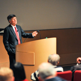 Professor emeritus of history David Kennedy '63 gave a Veterans Day presentation on the modern military and its relationship to society. (ZETONG LI/The Stanford Daily)