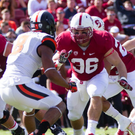 Fifth year senior Lee Ward (center)