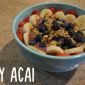 Try making your own acai bowl! (ALINA ABIDI/The Stanford Daily)