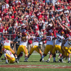 While many fans are predicting that USC will demolish Stanford, the score could be closer than many anticipate. The past-five meetings between USC and Stanford have been decided by eight points or less, suggesting that no matter the rankings, these teams can compete with each other. (DAVID BERNAL/isiphotos.com)