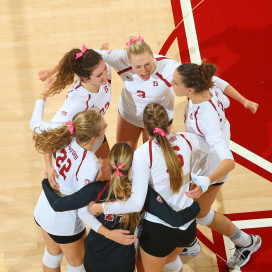 The Stanford women's volleyball team recently split weekend games with a win against Utah and a loss to Colorado. Next up the Cardinal will be hosting another top opponent, No. 4 Washington, at Maples. (MIKE RASAY/isiphotos.com)