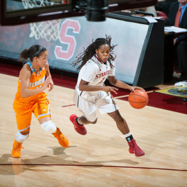 Junior guard Lili Thompson (right) came back from a minor injury to score 21 points against Gonzaga last weekend. (JOHN TODD/isiphotos.com)