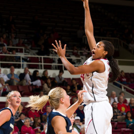 Junior Erica McCall (right) rounds out a spectacular junior class, which also includes Karlie Samuelson, Lili Thompson and Briana Roberson, that will be expected to do big things for the Cardinal this season. (BOB DREBIN/stanfordphoto.com)
