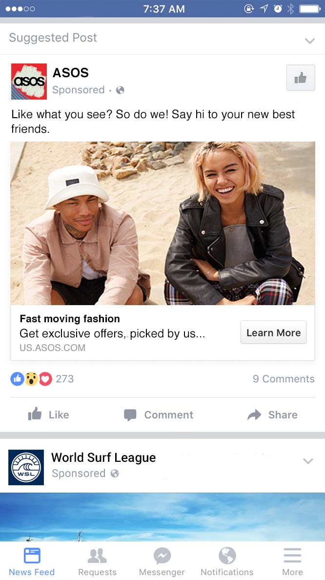 Ejemplo de un anuncio de Facebook para móviles de la empresa Asos que utiliza el objetivo publicitario de ventas del catálogo de productos
