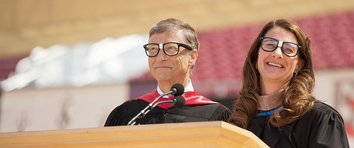 Photo: Bill and Melinda Gates at Stanford's 123rd Commencement