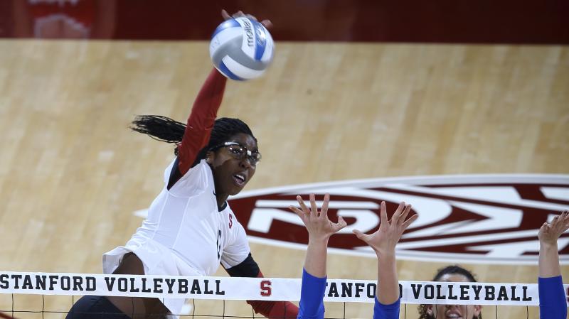 Junior Inky Ajanaku totaled 14 kills and seven blocks in the win.