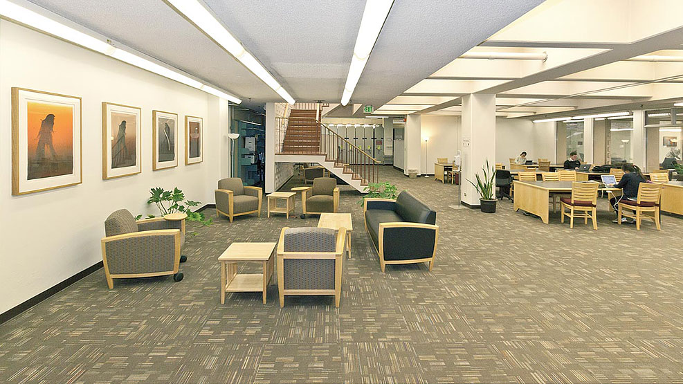 Lane Library lower level, Central Commons study area 