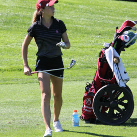 The women's golf team will begin its spring season by hosting the Peg Barnard Invitational this weekend. (AVI BAGLA/The Stanford Daily)