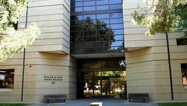 Front entrance of Keck Science Center building.