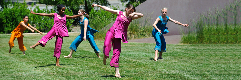 Dance (TAPS minor. Photo of "Rewired": Outdoor Iterations of a Dance by Parijat Desai by Alvin Chow.
