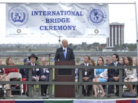 Secretary Jeh Johnson speaks at the International Bridge Ceremony.