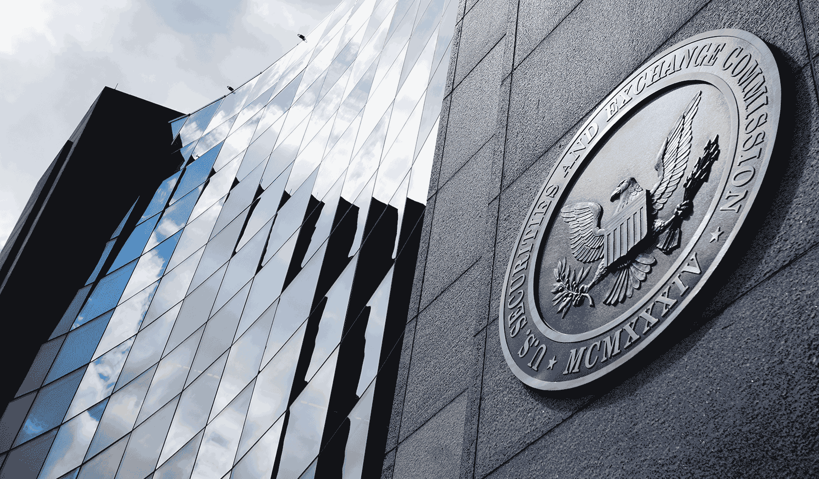 SEC builders | Reuters/Jonathan Ernst