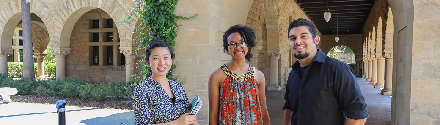 Photo of Stanford GSE students