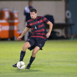 Junior defender Tomas Hilliard-Arce was named a Hermann semifinalist this week. (FRANK CHEN/The Stanford Daily)