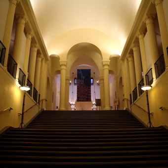 Entrance with arches
