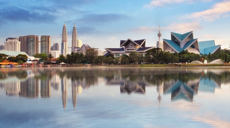 Kuala Lumpur, Malaysia skyline at Titiwangsa Park